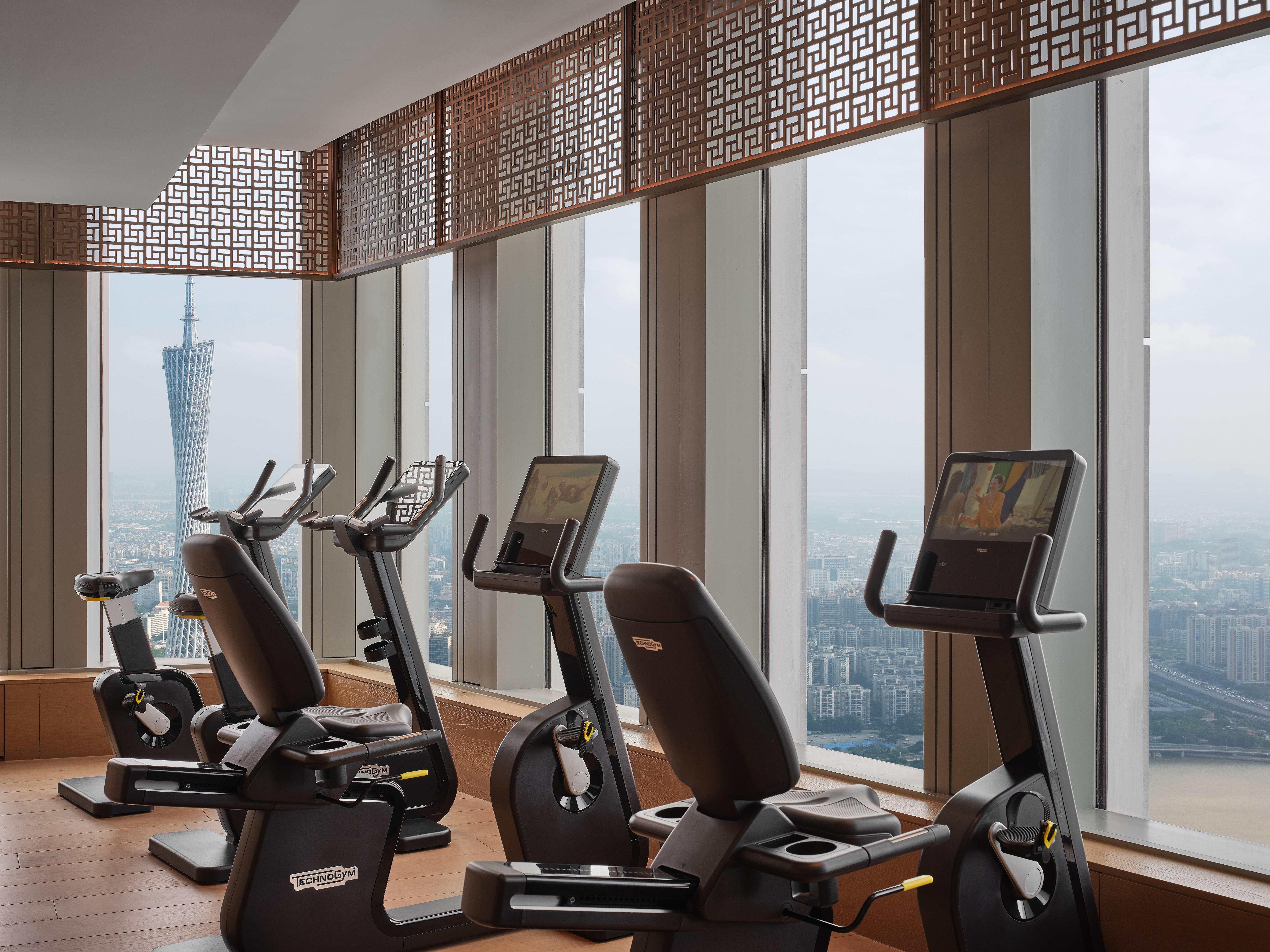 Rosewood Guangzhou, Enjoy Free Shuttle Bus Service Between The Hotel And The Canton Fair Complex During The Canton Fair Kültér fotó