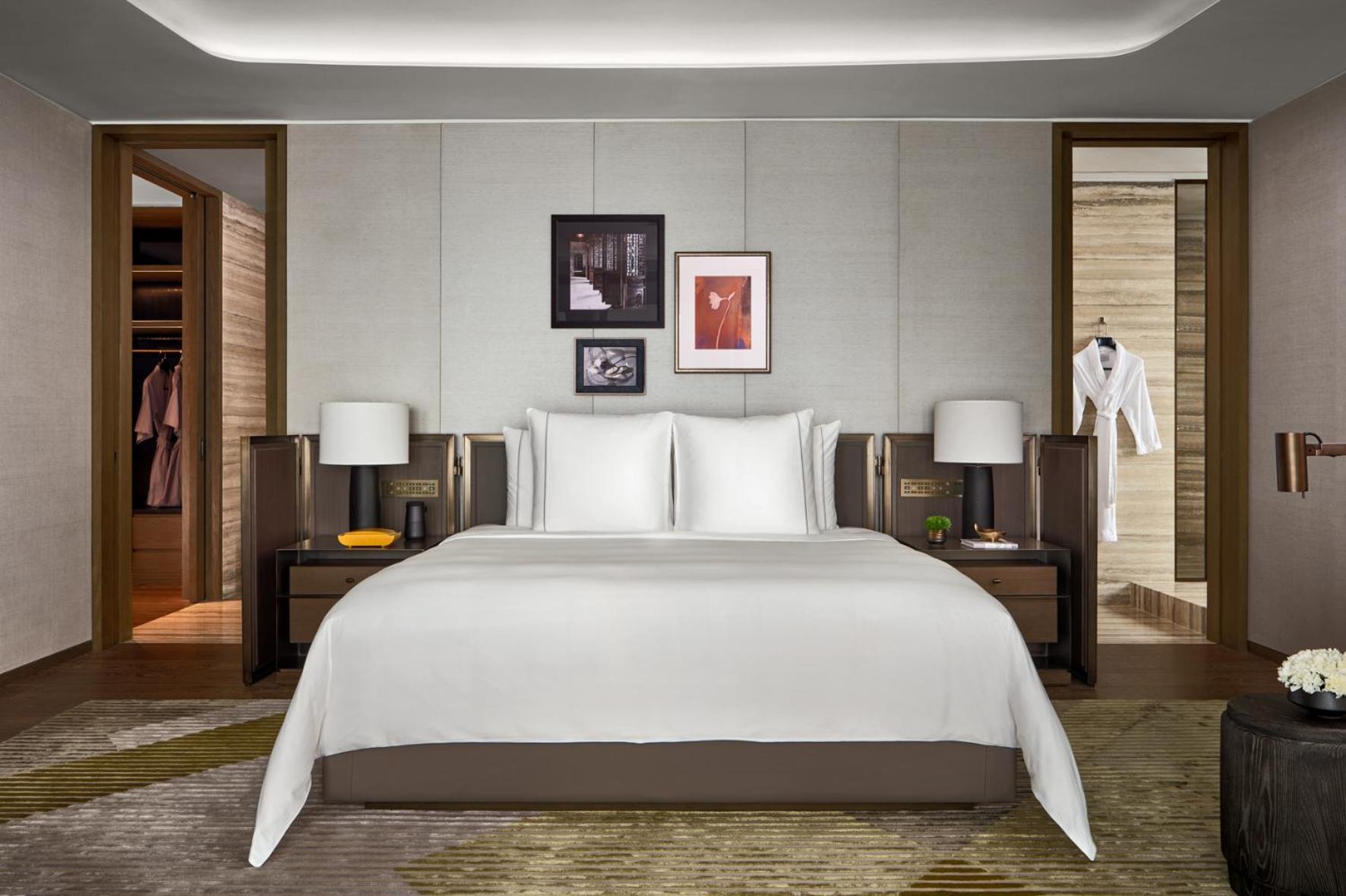 Rosewood Guangzhou, Enjoy Free Shuttle Bus Service Between The Hotel And The Canton Fair Complex During The Canton Fair Kültér fotó